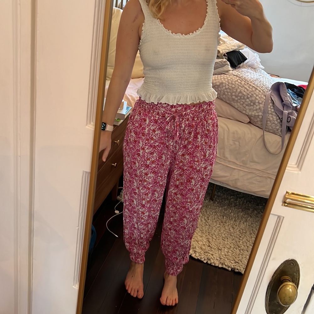 Like new Anthro balloon pants - Picture 4 of 5